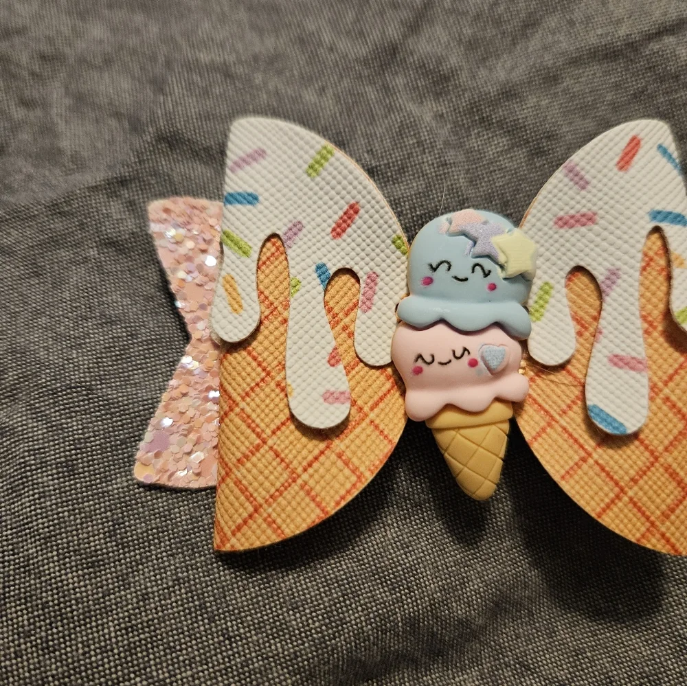 3/$20 💥 Ice Cream Cone hair barret NWT